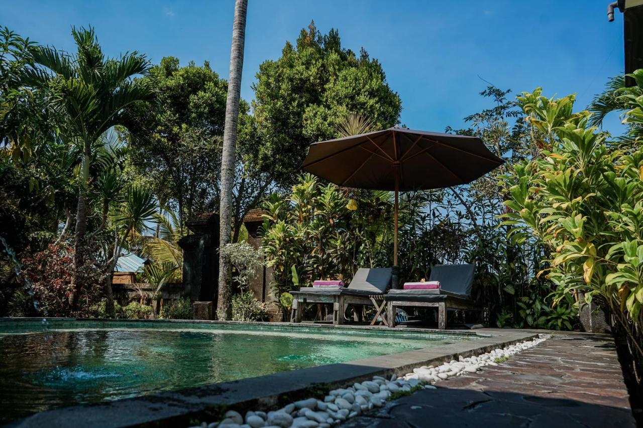 Villa Jj And Spa Ubud Exterior photo
